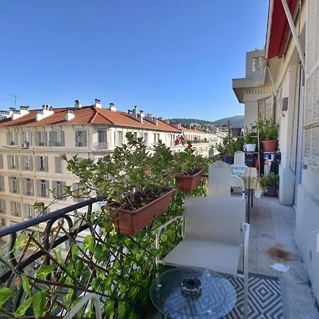 Appartement Bright In The Heart Of Nice